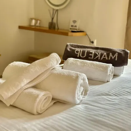 Elli Ermou 246 דירה *