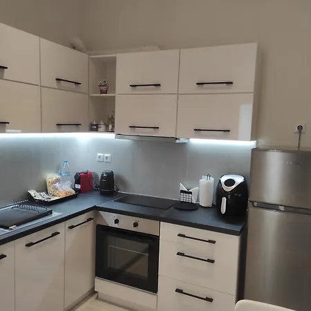 Apartment Elli Ermou 246