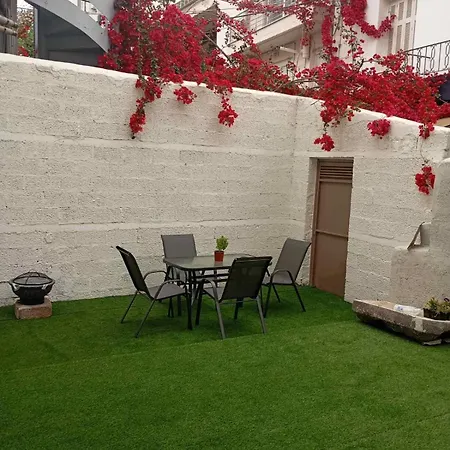 Elli Ermou 246 דירה *